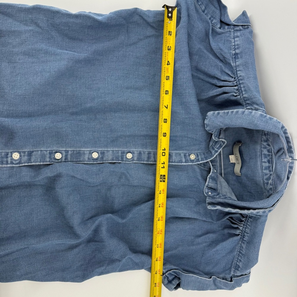 LOFT Blue Denim Button-Front Short Sleeve Blouse - Picture 6 of 7
